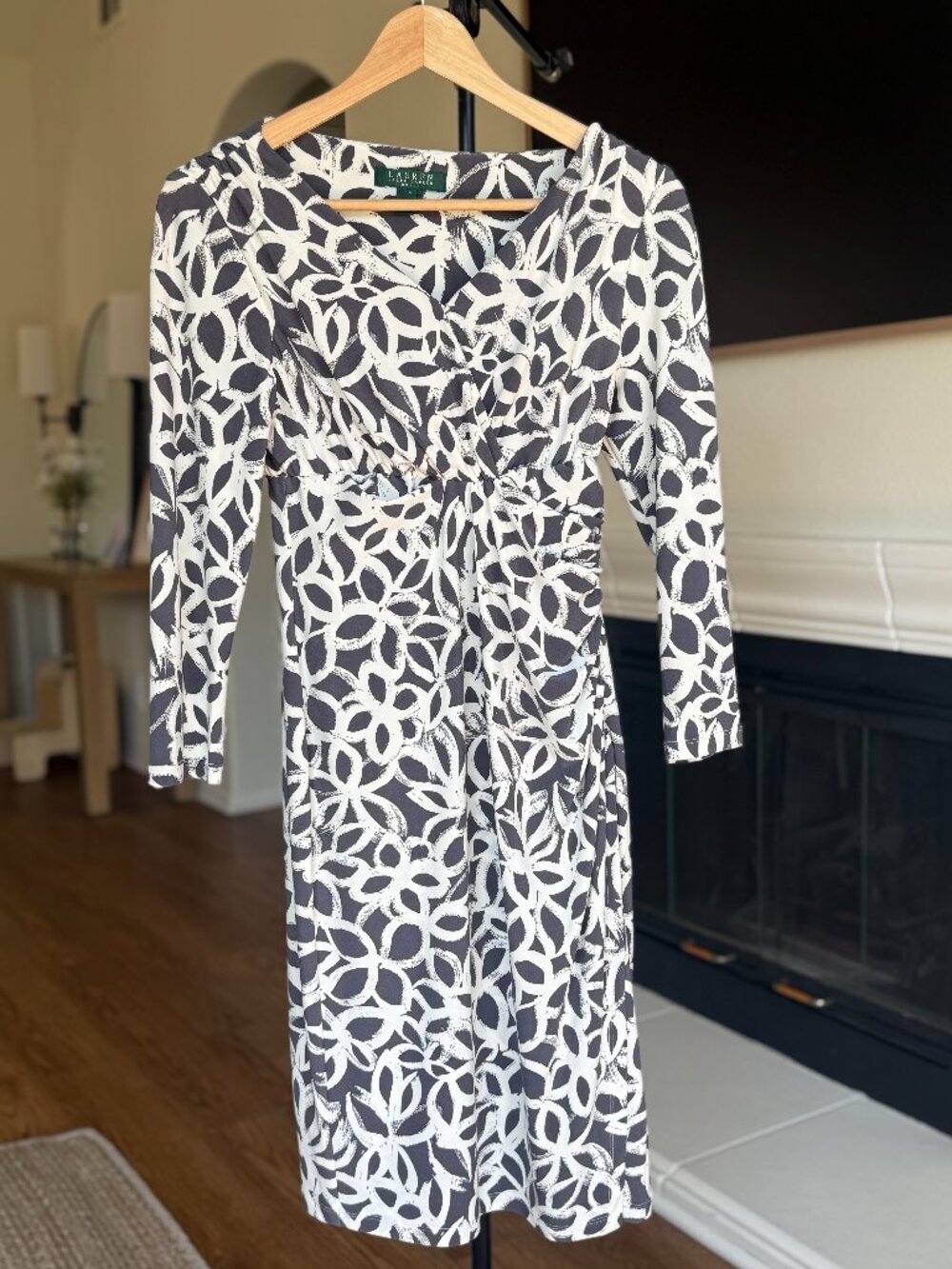 Lauren Ralph Lauren Elegant Abstract Floral Midi Wrap Dress Size 4